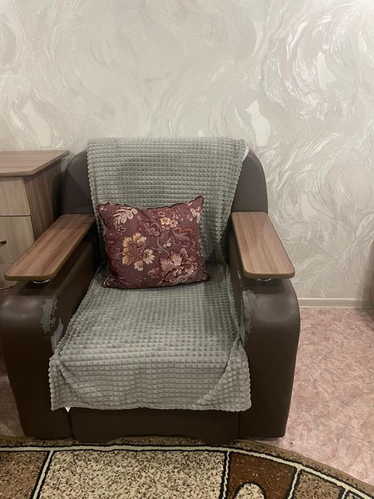 Продам диван хорошем состоянии
