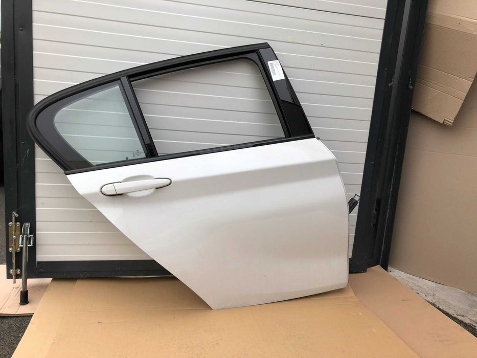 BMW 1 F20 F21 Faruri Adaptive Bara M Radiatoare Usi Originale OEM