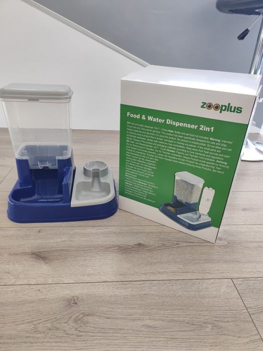 Хранилка и поилка 2в1 за животни