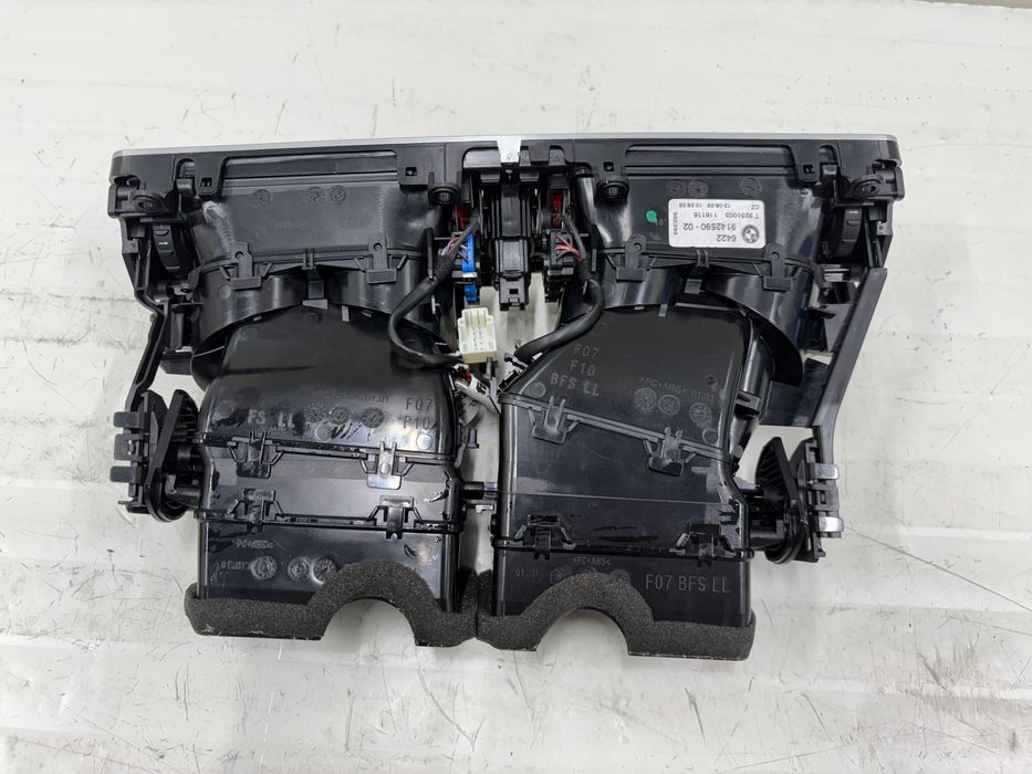 Централен въздуховод табло БМВ Гран Туризмо Ф07