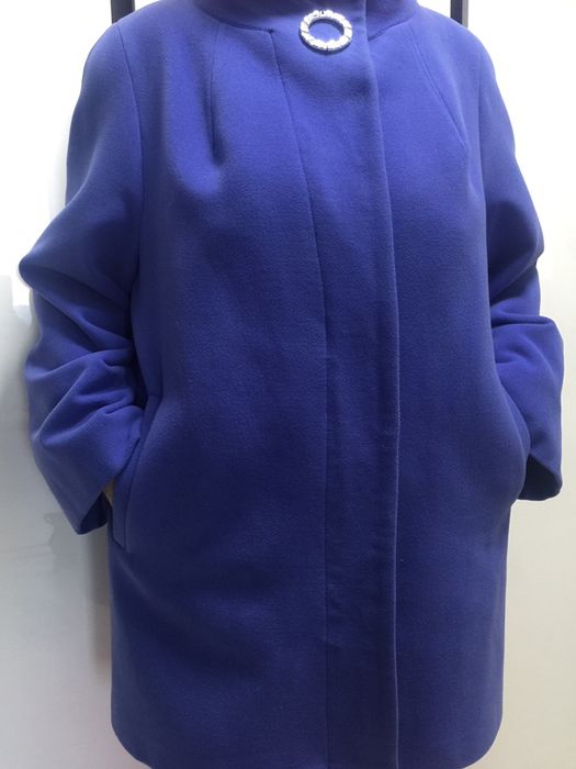 Продам женскую одежду