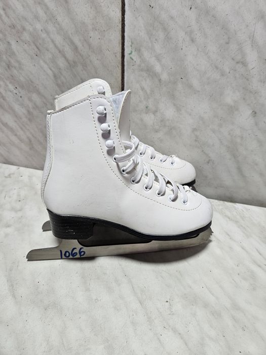 Patine 1066 gheata patinaj artistic American  marime 34   (  22 cm)