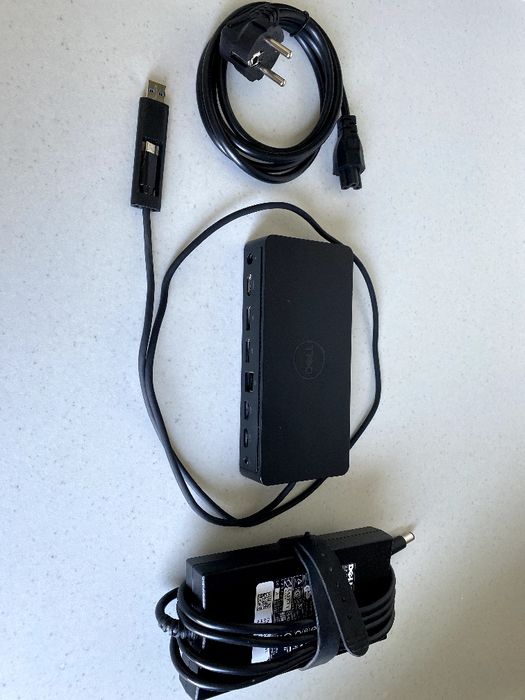 Докинг станция Dell Universal Dock D6000 + 130W Зарядно | USB-C / USB 3.0 | 3x 4K Display