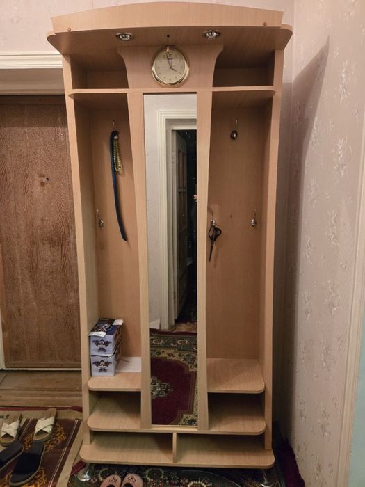 Шкаф для прихожей.