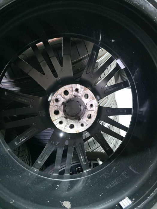 ROTI Complete Jante + Anvelope VARA - 235/35/19 - 5x112 OEM BMW Seria 1 F40 F52 / Seria 2 F44 / X1 X2 - 8J ET 54 - Anvelope PIRELLI !