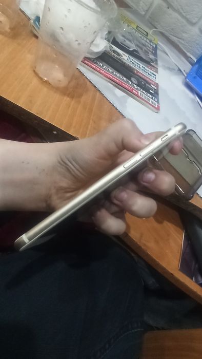 IPhone 6s (не работает)