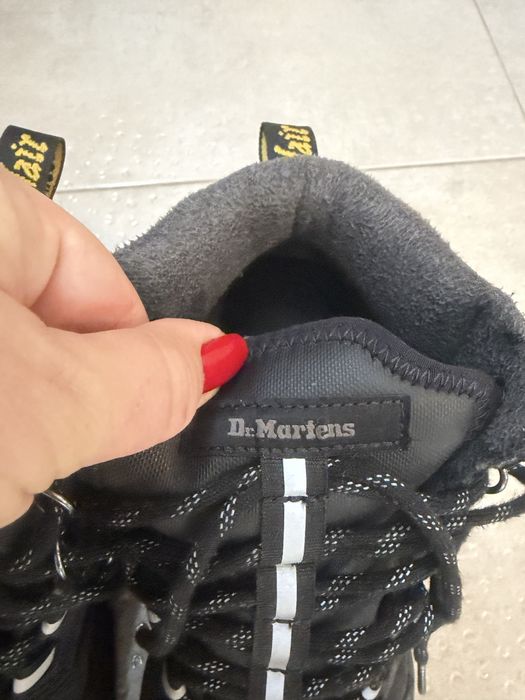 Зимни боти Dr. Martens Rilla WX 38н
