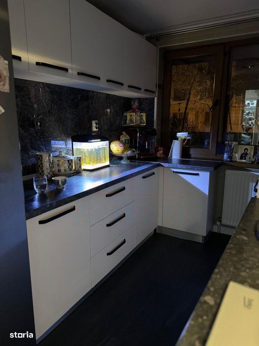 De vanzare apartament 3 camere Parter Mazepa 1