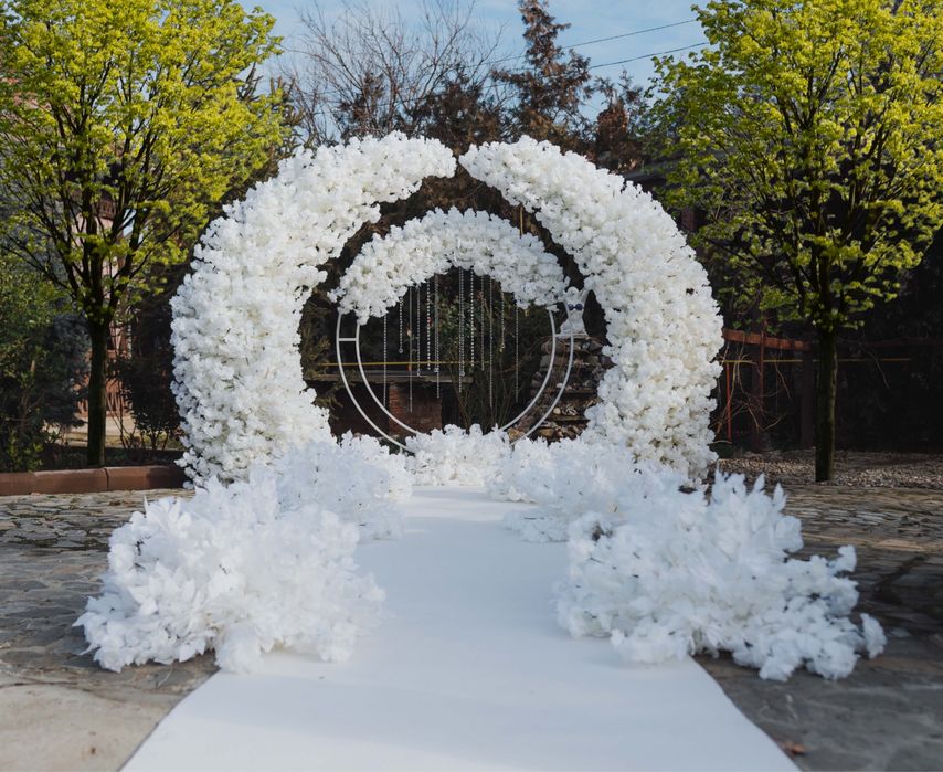 Aranjamente florare/ panou foto/ masuta/stalpisori