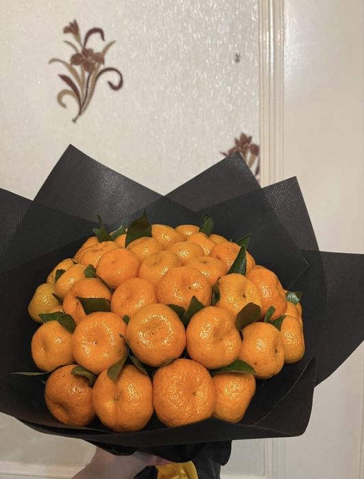 Teddiy stich stech kapishonkali ayiq myaxkiy igrushki mandarin buketla