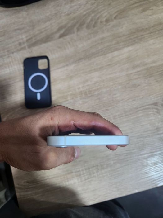 Iphone 12 ideal sotiladi