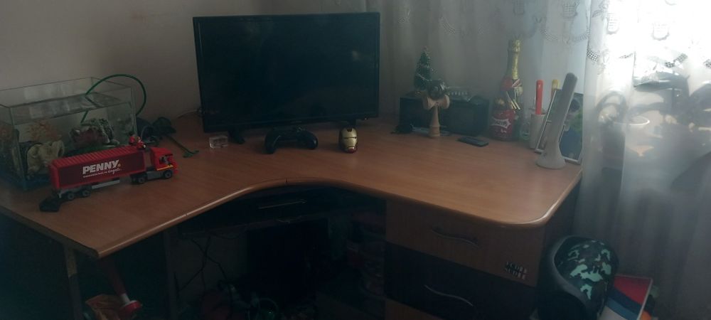 Vand Birou cotar