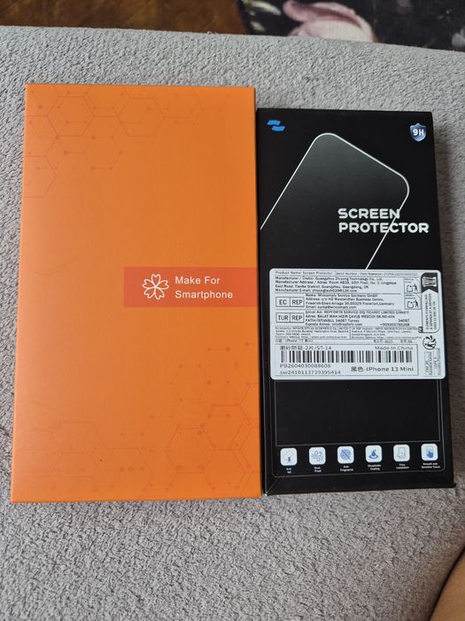 Протектори и кейсове за I phone 13