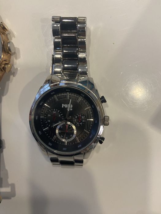 Exess Italy (Модел: 2X08 RGBLBL); Polo Louis (Модел: 7070-D18 ; Casio W-96H
