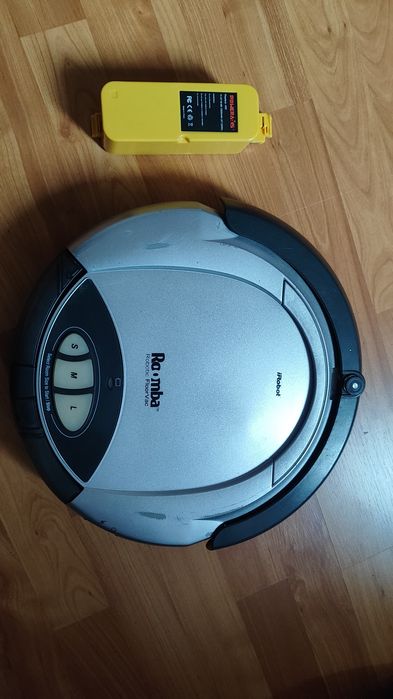 iRobot Roomba 400, Discovery, Roomba SE - работещ, за нова батерия.