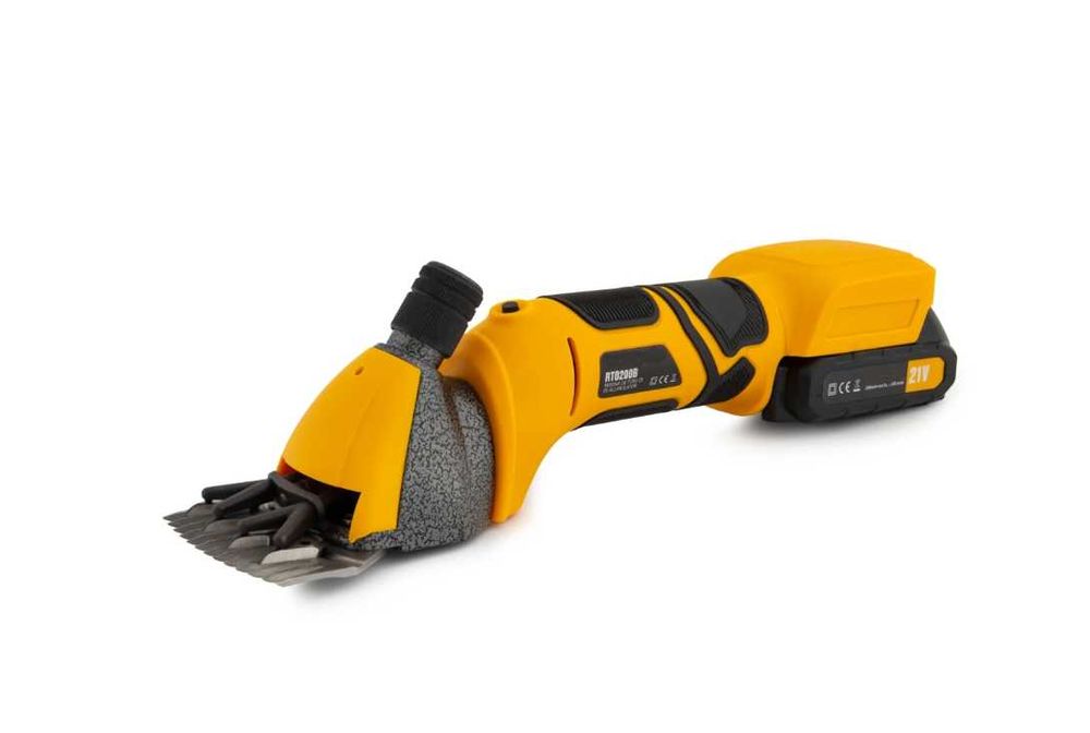 Masina Aparat Tuns Oi Capre Caini Trusa Electrica 2 Acumulatori IS