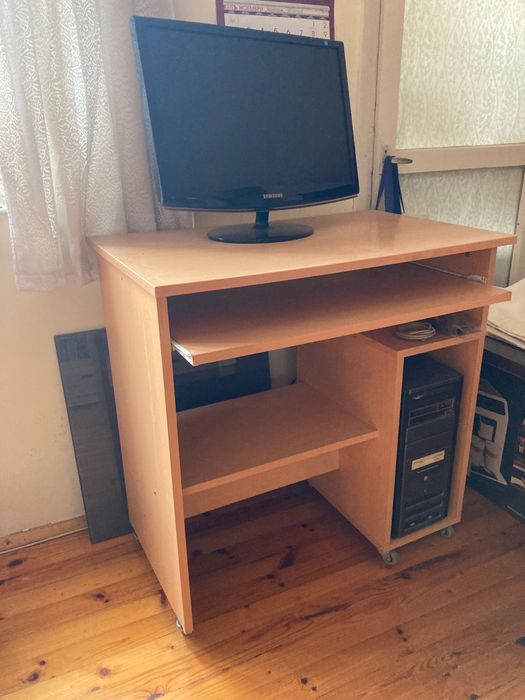 Бюро за компютър