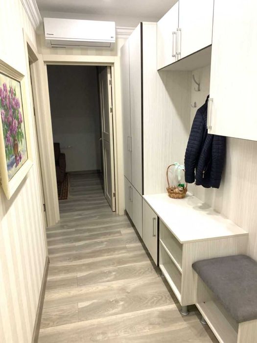 Дава се под наем Двустаен апартамент в София, Гео Милев - 65 кв.м за 425 € - Снимка #2