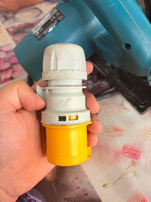 Макита циркуляр 110v/1200W