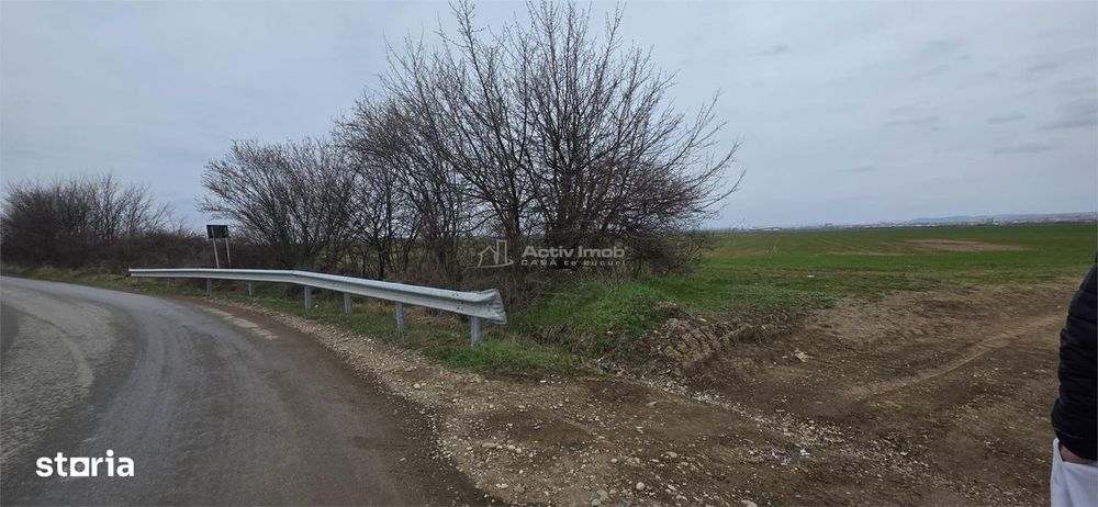 Investitie Teren 7900 mp de vanzare Zona Parapet Targoviste