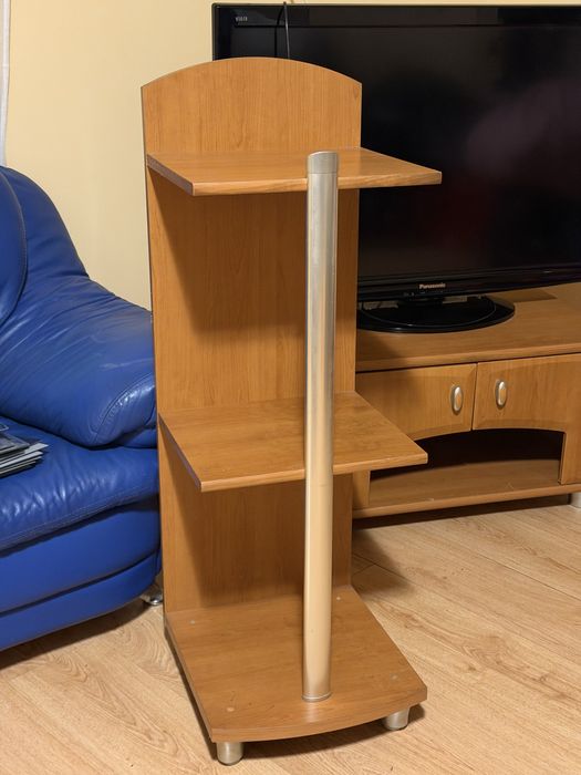 Холни мебели-цвят орех