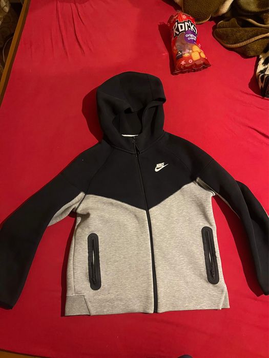 Nike tech fleece