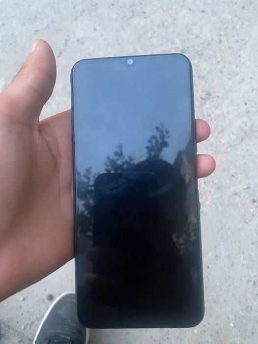 Продам или обменяю 2 телефона