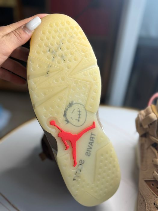 Jordan 6 Retro Travis Scott