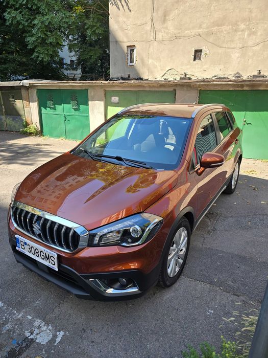 Suzuki SX4 S-Cross 4x4 AllGrip 140cp, impecabil, 2017, numai 60k Km, cu Casco si huse. Roți aliaj+ all season, revizie făcută. Non-hibrid!