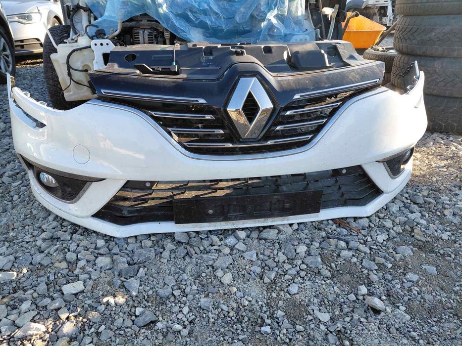 Оборудвана броня за Renault Megane 2017god