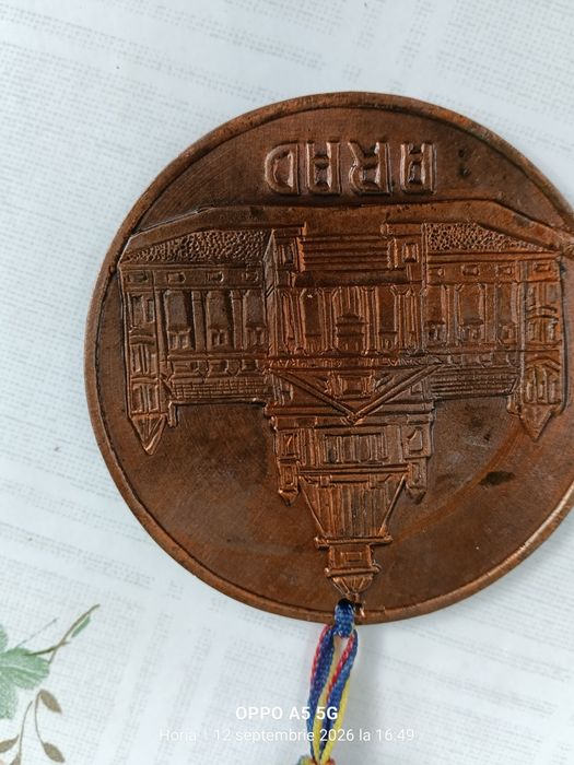 Medalie tricoul roșu arad
