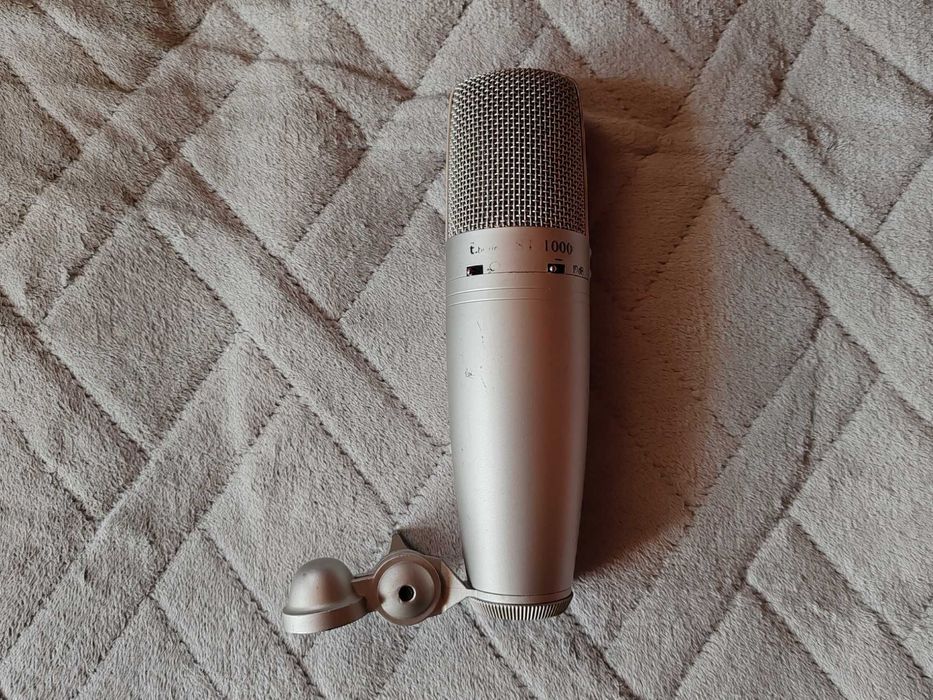 vand microfon de studio T.BONE ST-1000