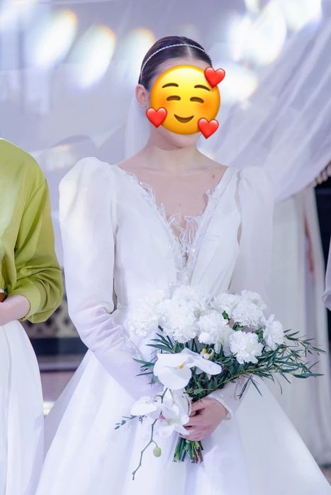 Продам очень красивое свадебное платье