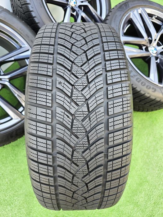 Комплект джанти със зимни гуми 18" BMW 4/i4, X1, 5/i5