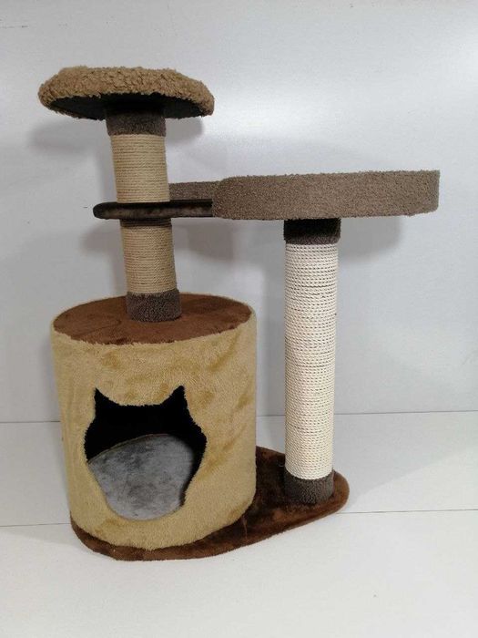когтеточка и домик для кошек
