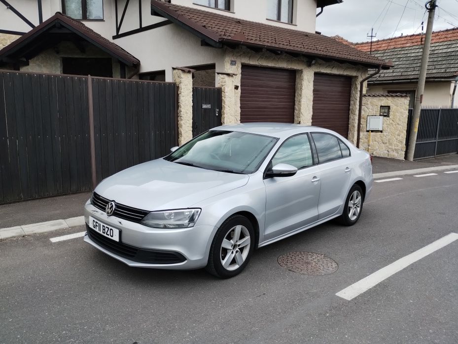 Dezmembrez,piese,usa,uși,vw golf 6,golf 5,jetta,