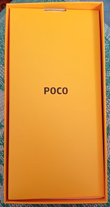 Продам смартфон Pocco M3