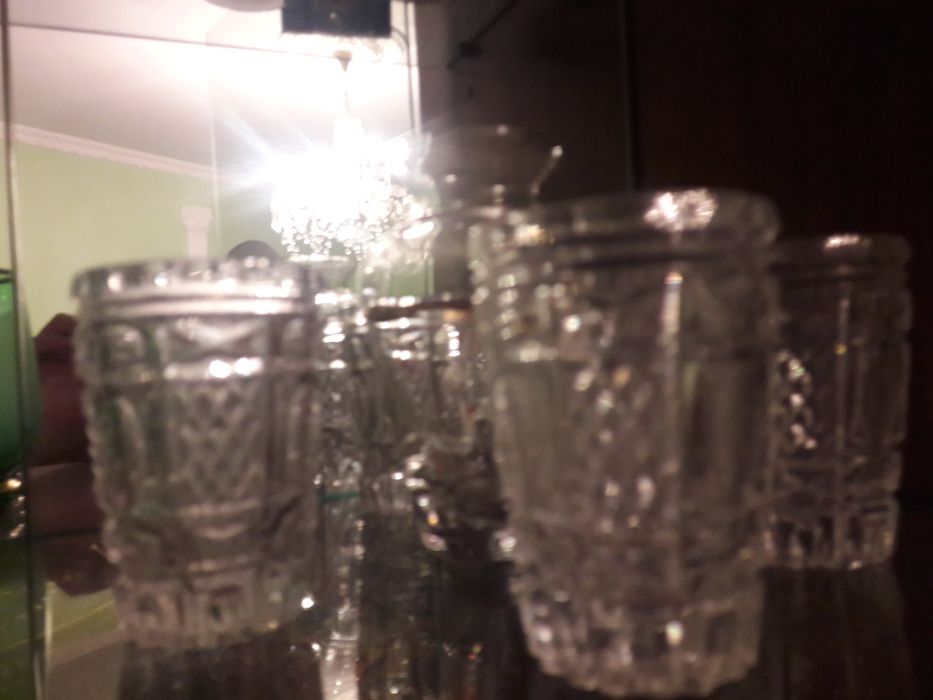 Хрустальные стаканы-рюмки
