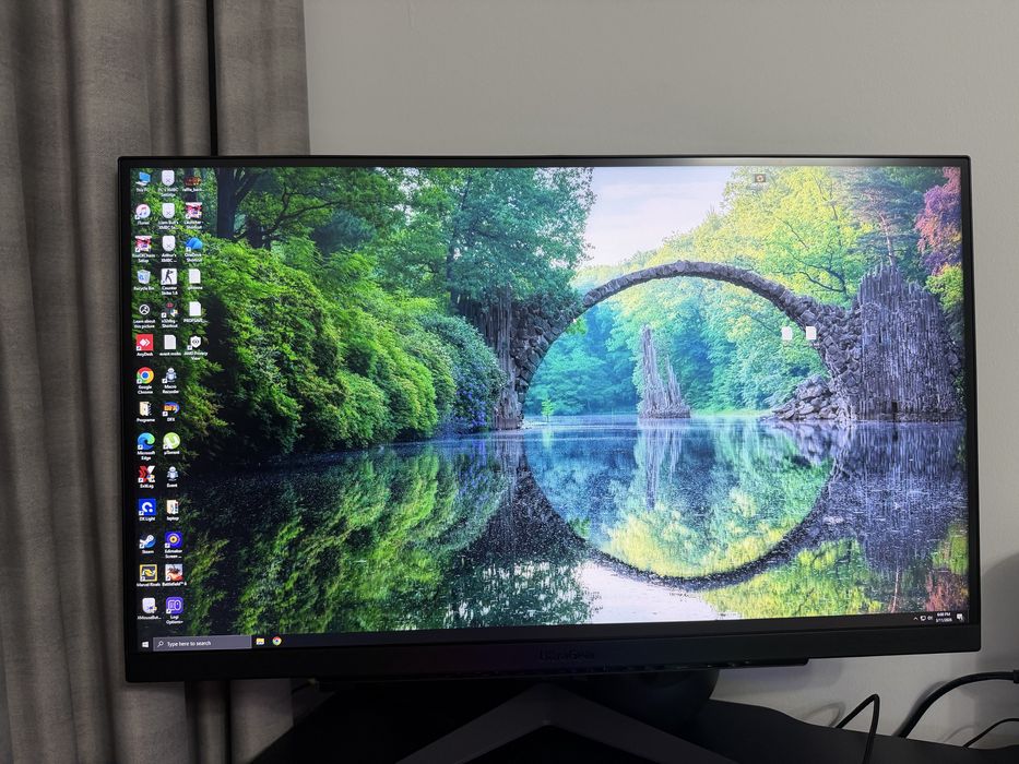 PC Gaming Ryzen 7 7800x3D / 32 GB DDR5/ 1TB NVME SSD/ RX9070 XT