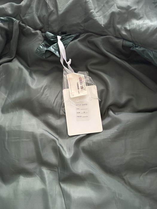 Продам куртки утепленные