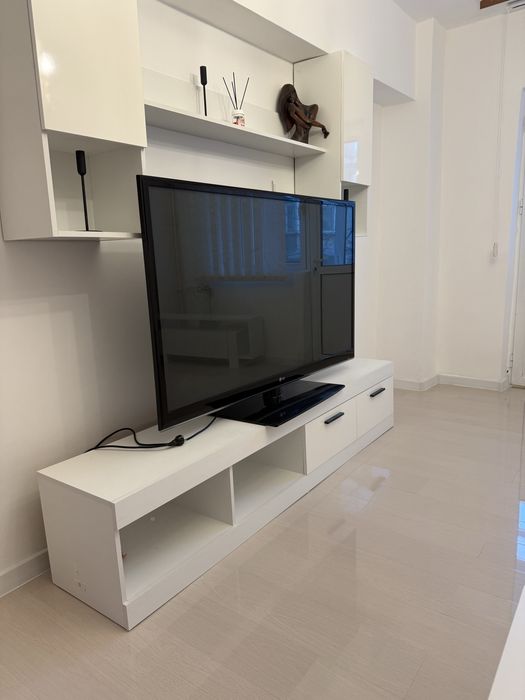 Inchiriez apartament 2 camere lux ultracenltral parter