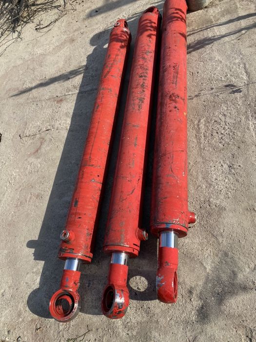 МТЗ  ЭО -2621. Эксковатор