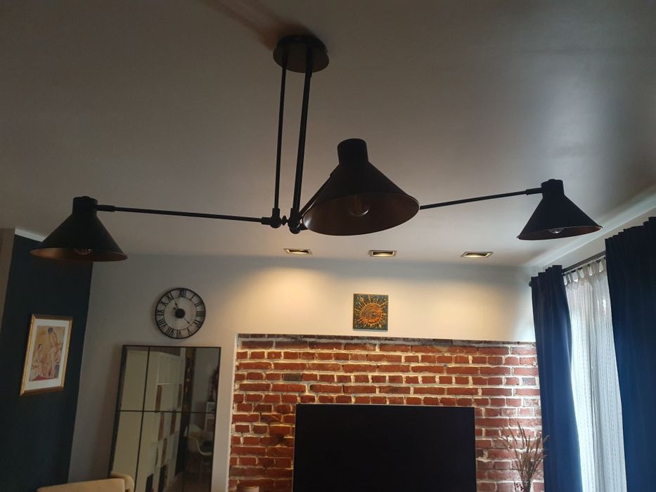 Lampa tavan  The Home