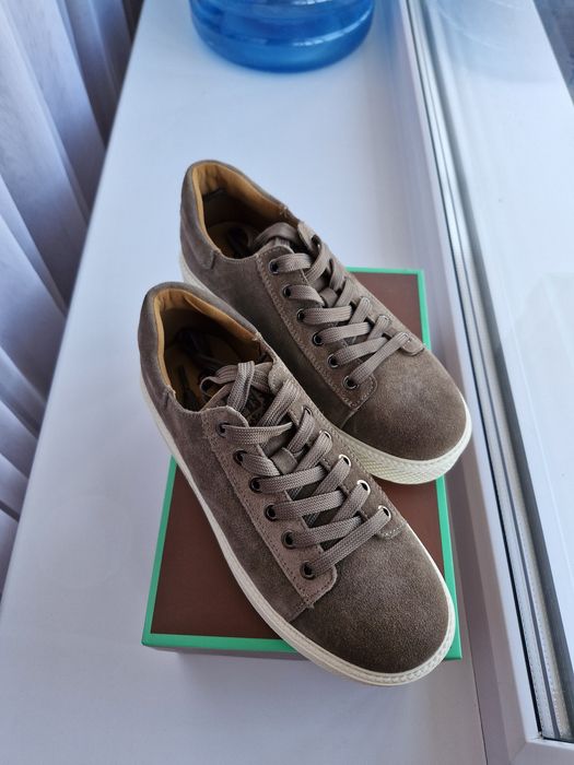 Продам новые кеды