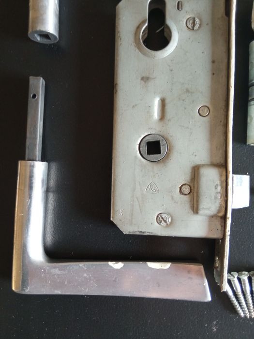 Замок дверной врезной советский