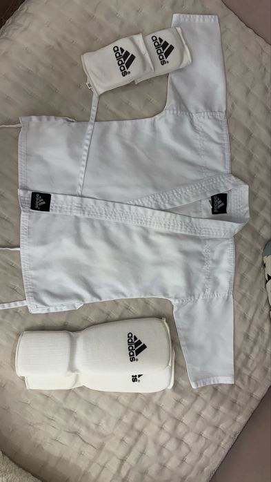 Продам кимоно для карате