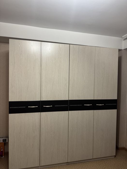 Продам шкаф для спальни