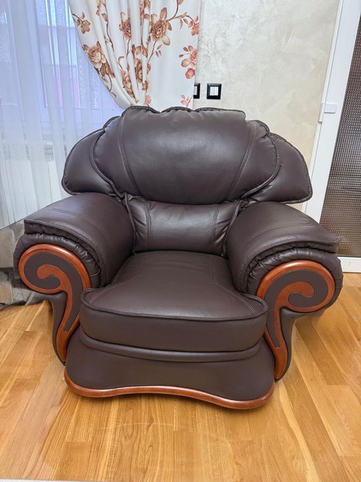 Coltare piele living