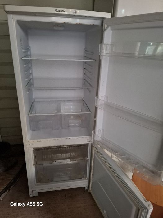 Продам холодильник