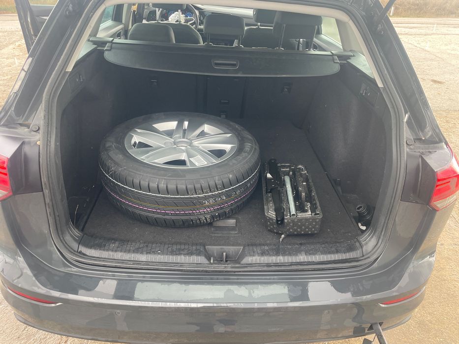 Volkswagen Golf VIII Variant, двигател DFYA, 1.5 eTSI, 150 кс.